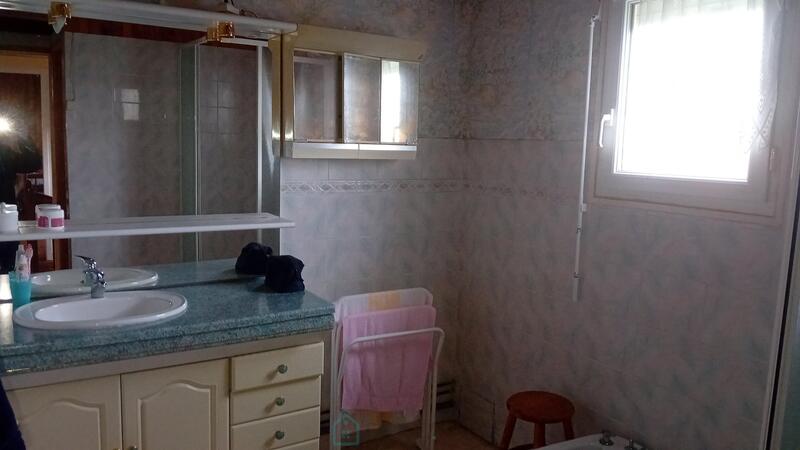 Maison - 168 m² - 6 pièces