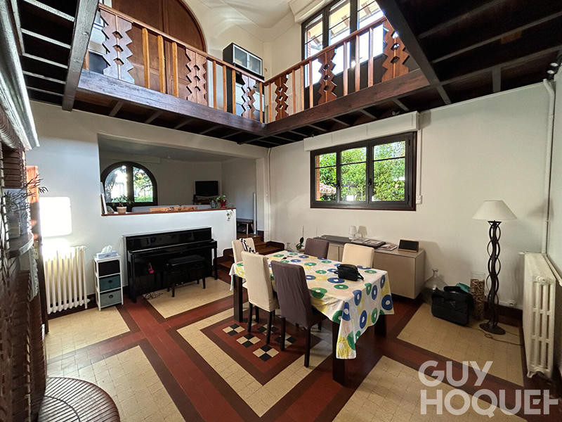 Maison - 143 m² - 5 pièces