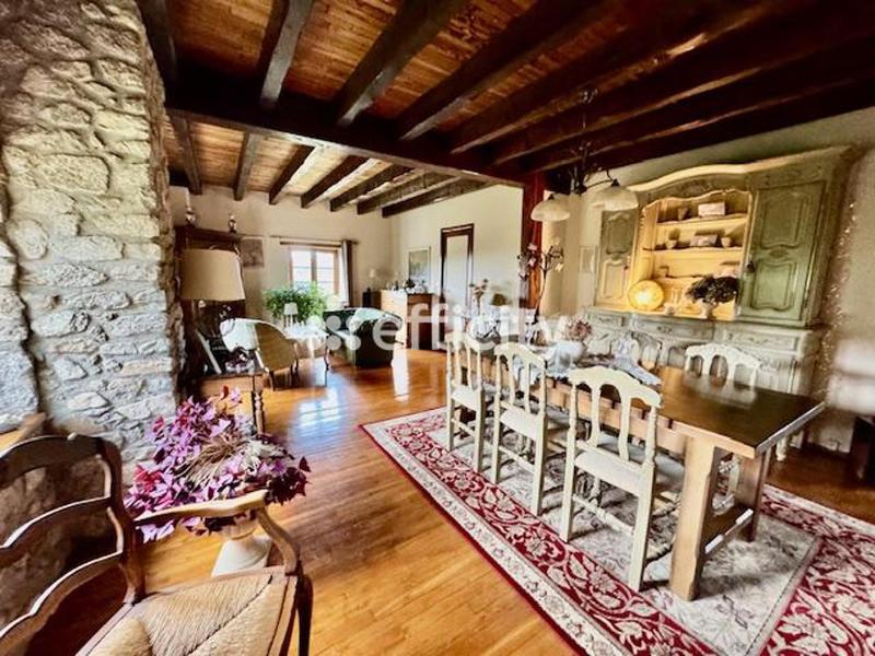 Demeure - 306 m² - 8 pièces