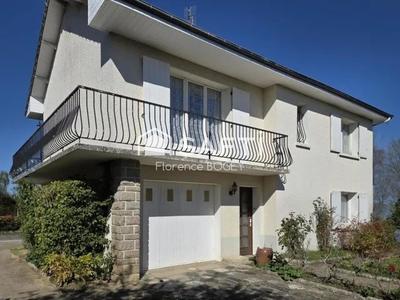 Maison - 103 m² - 5 pièces