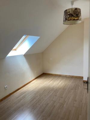 Maison - 142 m² - 7 pièces