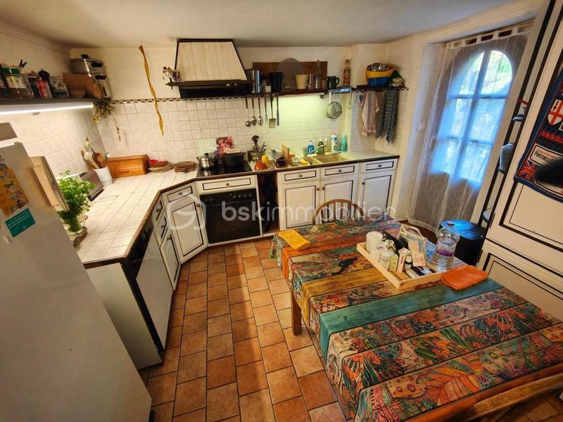 Maison en pierre - 250 m² - 9 pièces