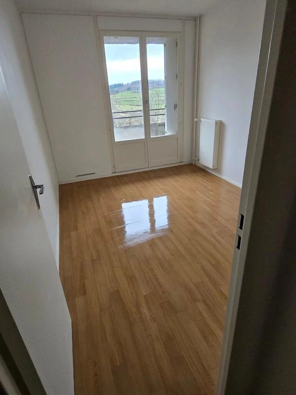 Immeuble - 1 900 m²