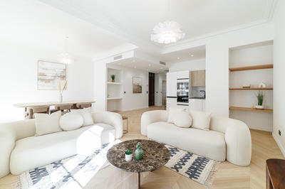 Appartement - 120 m² - 4 pièces