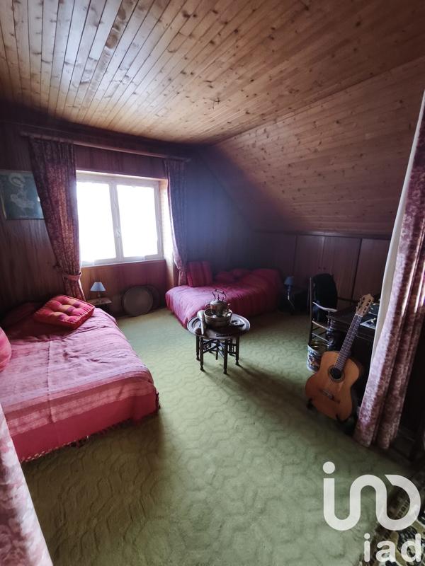 Maison - 209 m² - 11 pièces