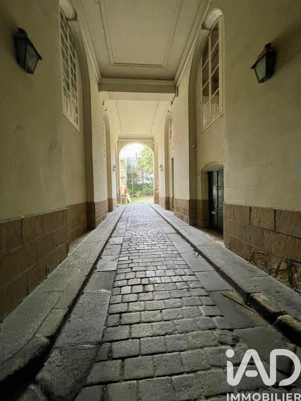 Duplex - 198 m² - 8 pièces