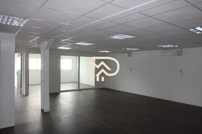 Bureau - 140 m²