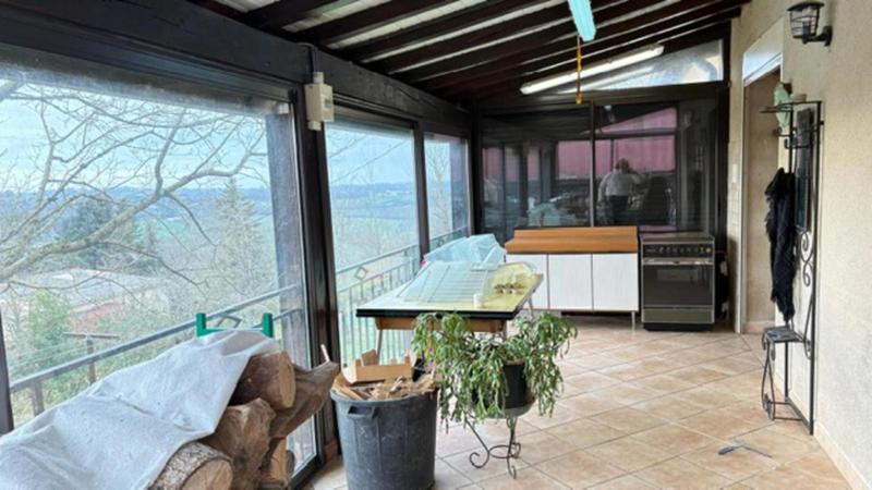 Maison - 314 m² - 5 pièces