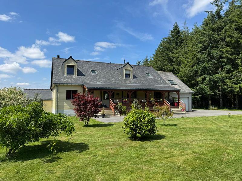 Propriété - 167 m² - 5 pièces