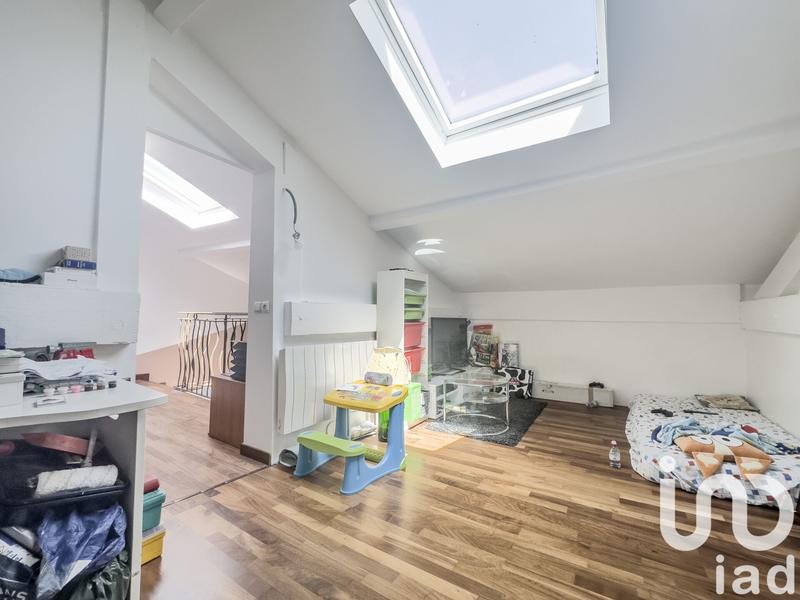 Maison - 166 m² - 6 pièces