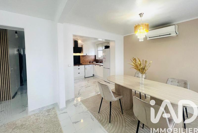 Maison - 103 m² - 5 pièces