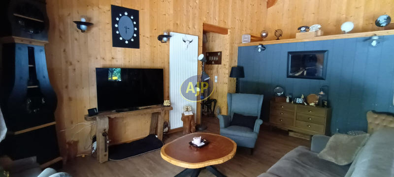 Villa - 200 m² - 7 pièces