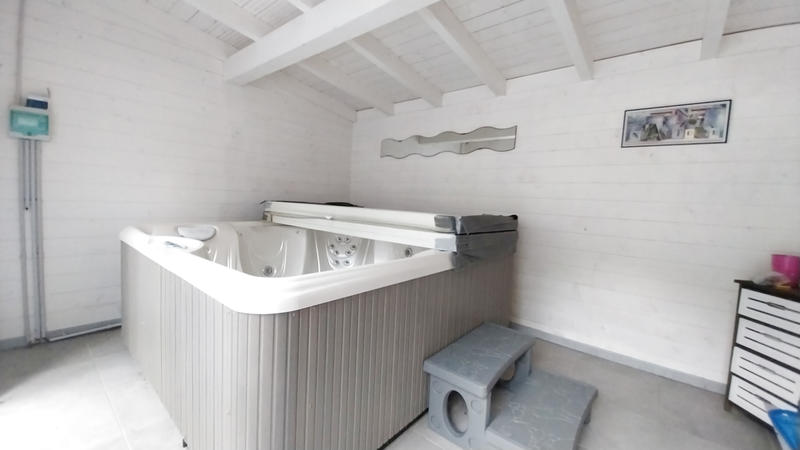 Maison - 150 m² - 7 pièces