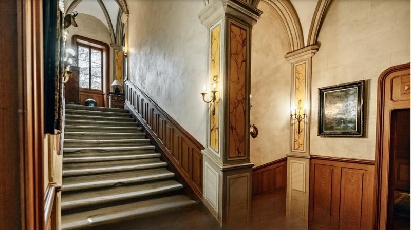 Manoir - 1 900 m² - 34 pièces