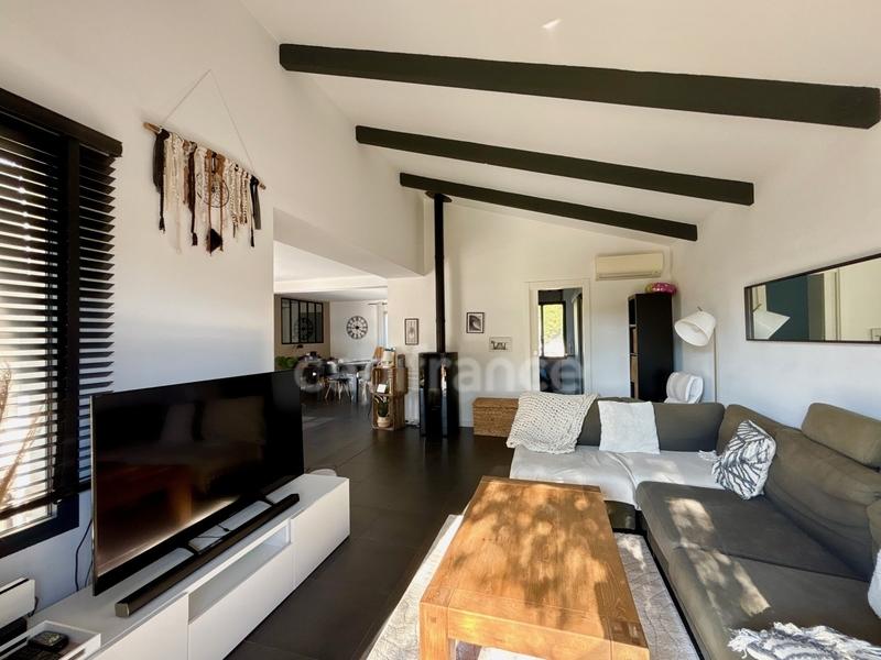 Maison - 146 m² - 5 pièces