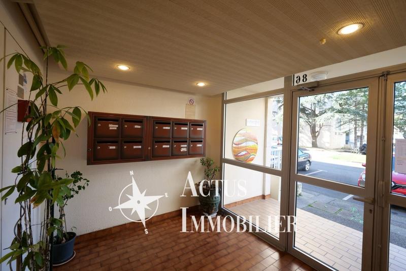 Appartement - 117 m² - 6 pièces