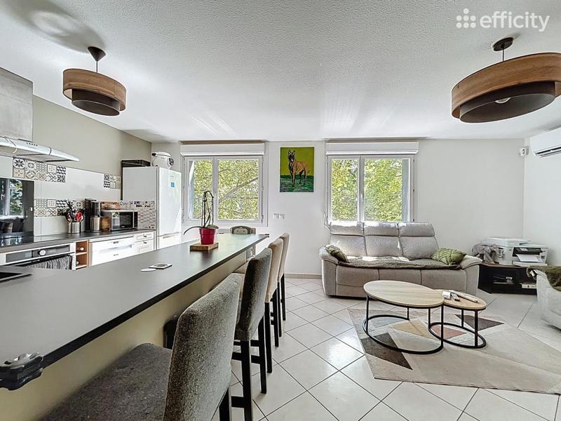 Appartement - 74 m² - 4 pièces