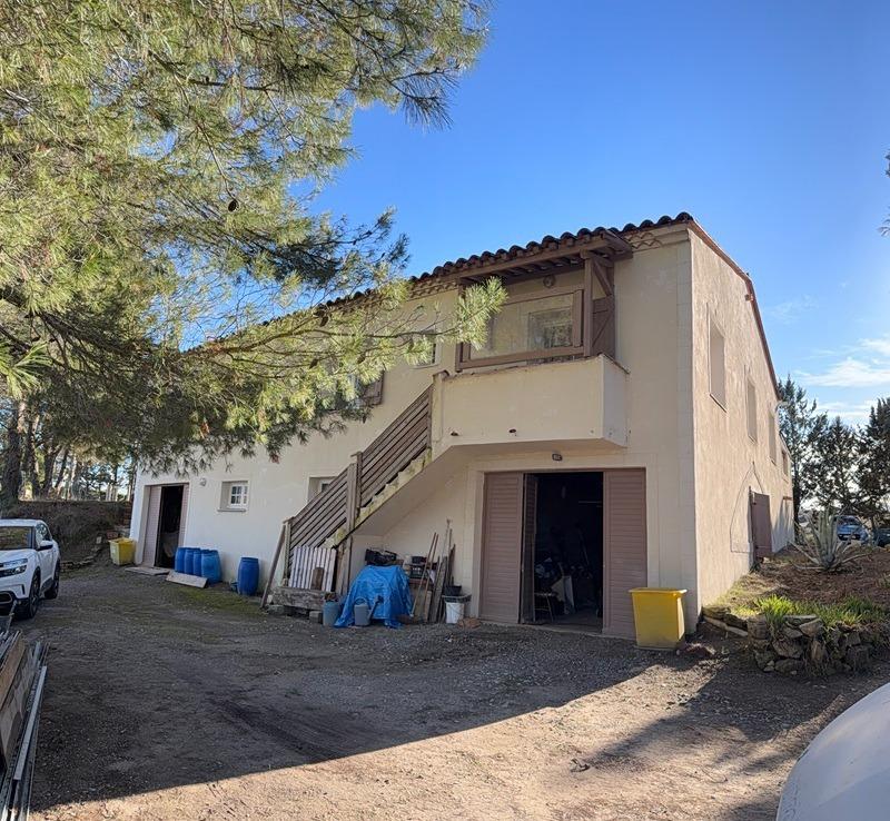 Propriété - 150 m² - 6 pièces