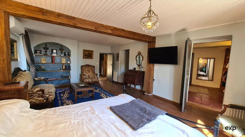 Maison ancienne - 135 m² - 5 pièces