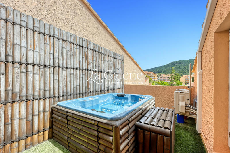 Appartement - 87 m² - 4 pièces