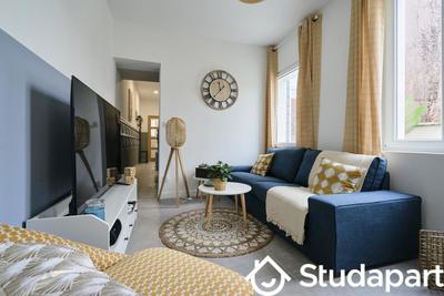 Chambre - 11 m² - 1 pièce