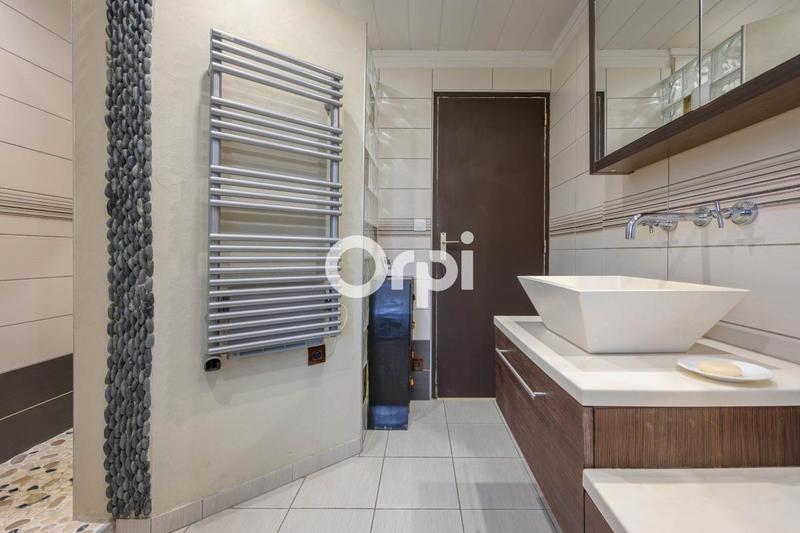 Maison - 108 m² - 3 pièces