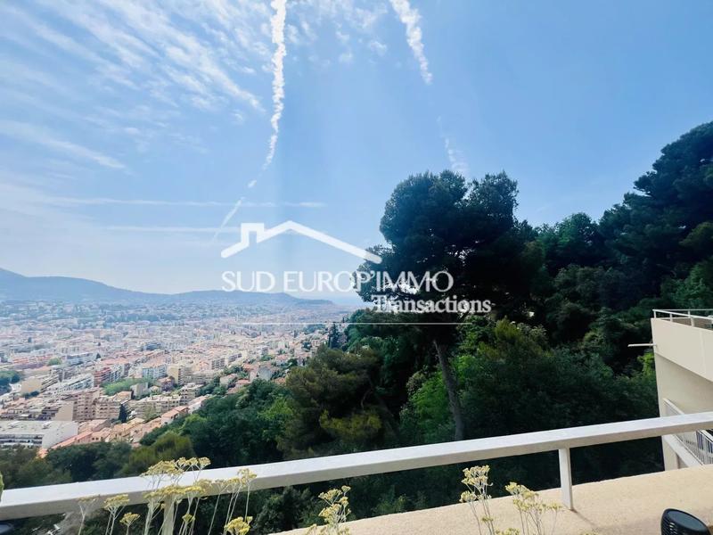 Appartement - 66 m² - 2 pièces