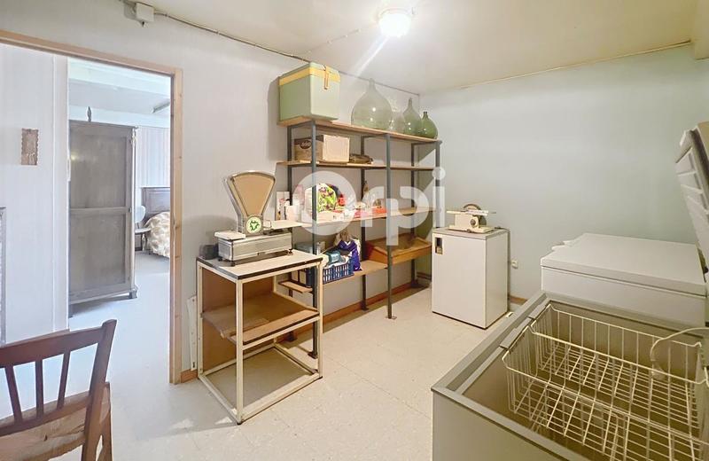 Maison - 206 m² - 6 pièces