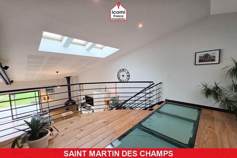 Propriété - 250 m² - 8 pièces