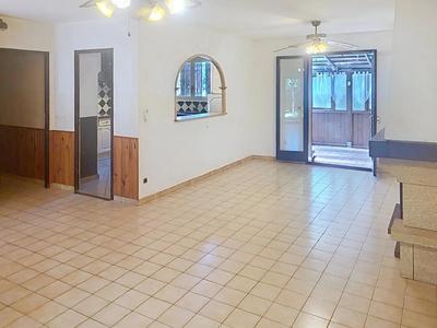Maison - 104 m² - 5 pièces