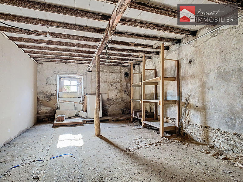 Maison - 200 m² - 3 pièces