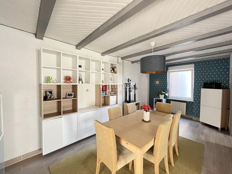 Maison - 189 m² - 8 pièces