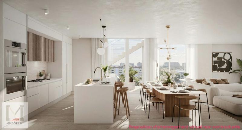 Appartement - 100 m² - 4 pièces