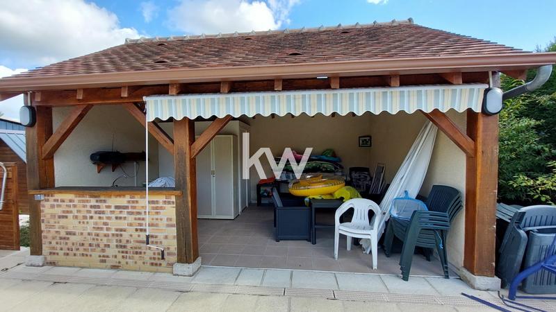 Corps de ferme - 360 m² - 15 pièces