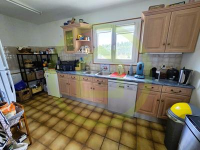 Maison - 148 m² - 6 pièces