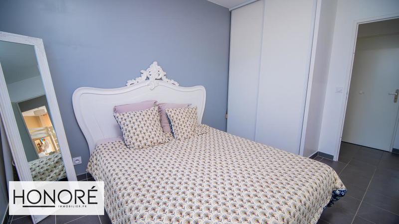 Appartement - 80 m² - 4 pièces