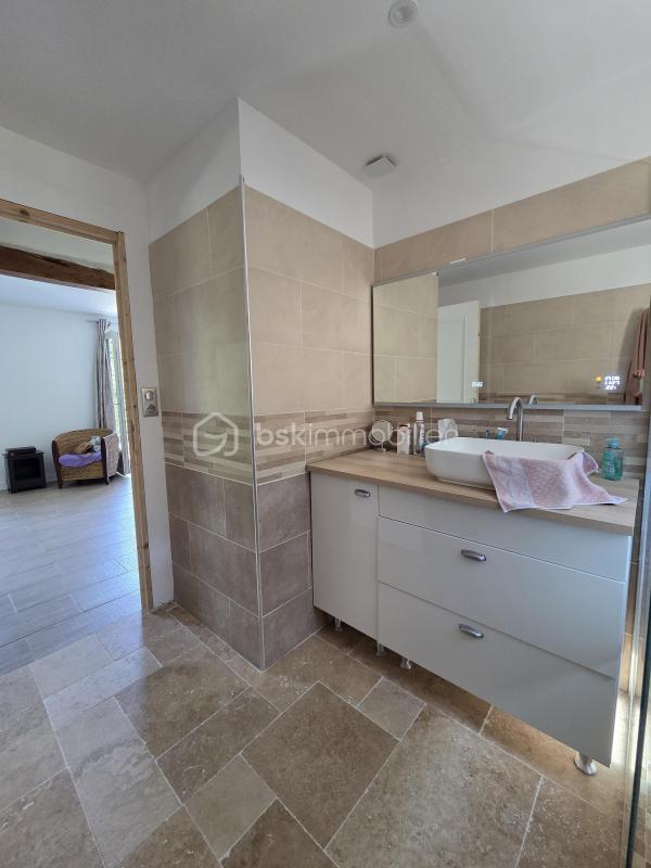 Maison traditionnelle - 87 m² - 3 pièces