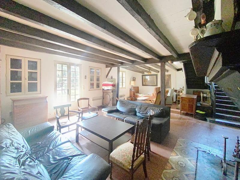 Maison - 206 m² - 8 pièces