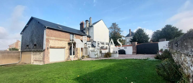 Maison ancienne - 170 m² - 4 pièces