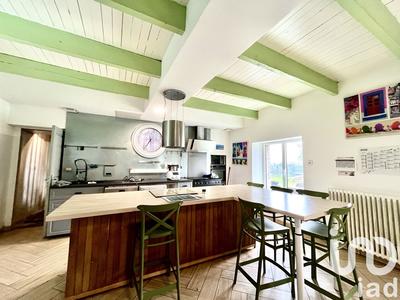 Maison - 160 m² - 7 pièces