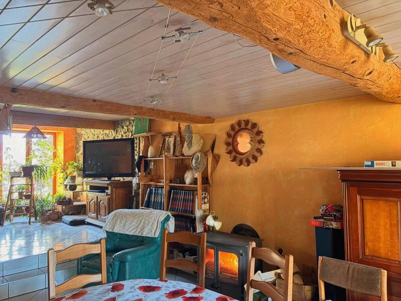 Maison - 202 m² - 6 pièces