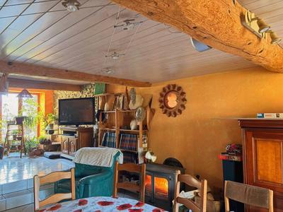 Maison - 202 m² - 6 pièces