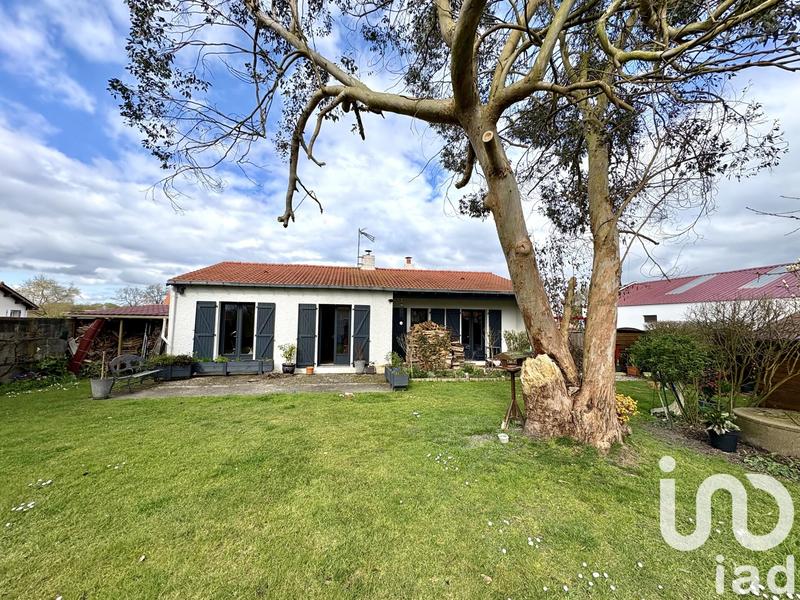 Maison - 90 m² - 4 pièces