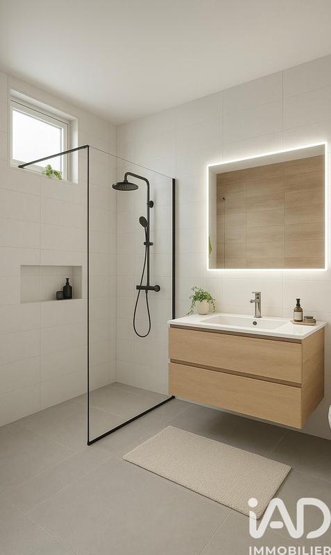 Maison - 140 m² - 6 pièces