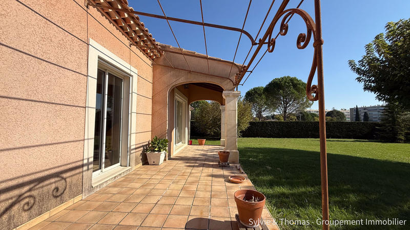 Maison - 143 m² - 5 pièces