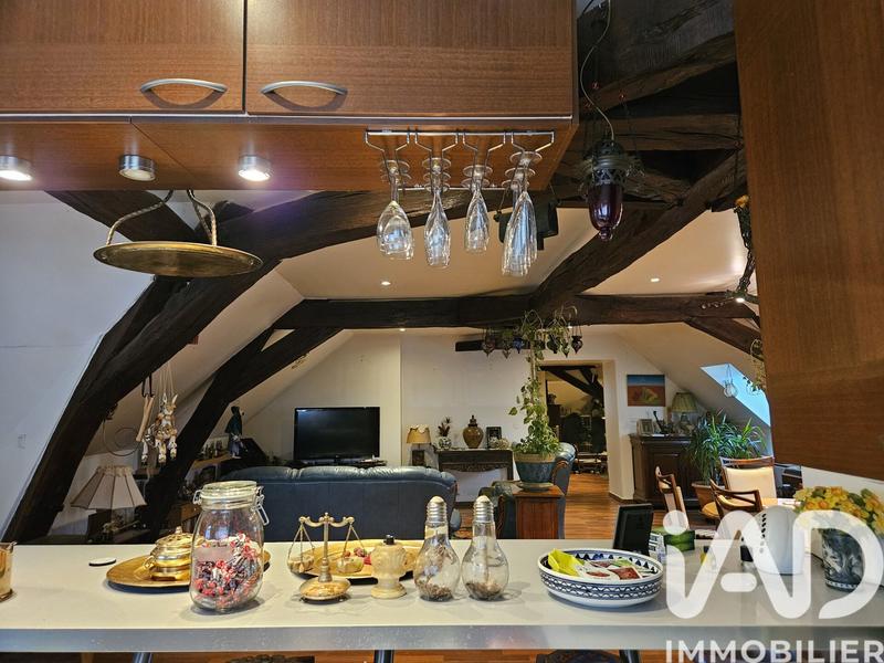 Appartement - 175 m² - 7 pièces