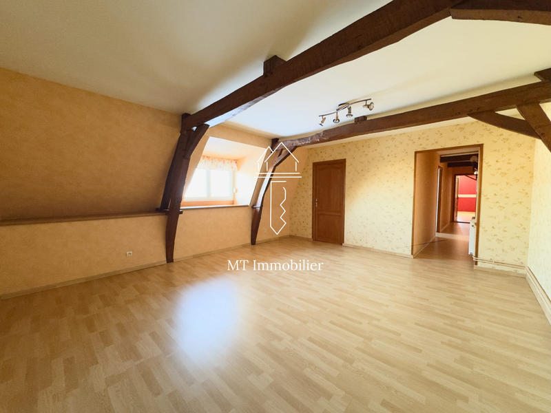 Maison - 257 m² - 10 pièces
