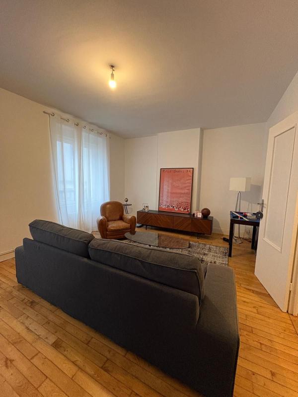 Appartement - 72 m² - 3 pièces