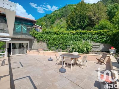 Appartement - 119 m² - 5 pièces