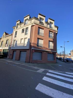 Bureau - 150 m² - 1 pièce